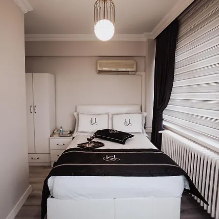 Charme Σαμψούντα